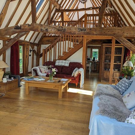 Cosy Listed Barn In Peaceful Country Village Granborough Dış mekan fotoğraf